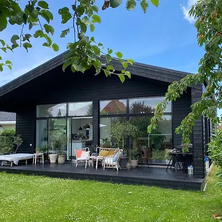 House In Beautiful فيلة *
