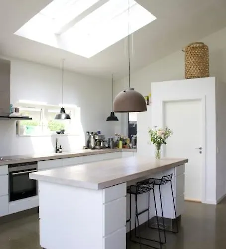 House In Beautiful Villa *