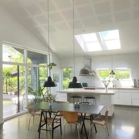 House In Beautiful ヴィラ コペンハーゲン