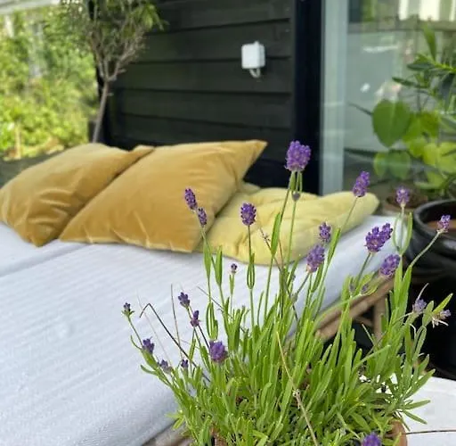 House In Beautiful וילה *